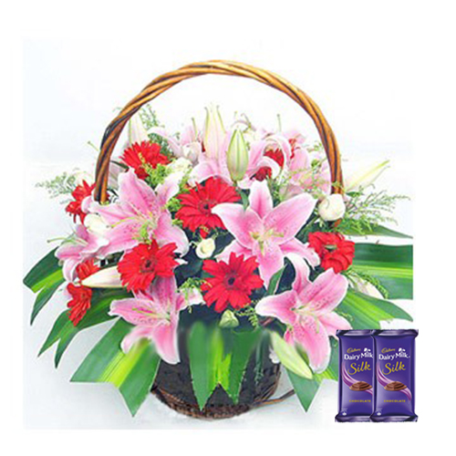 Lilies Basket - Silk Combo